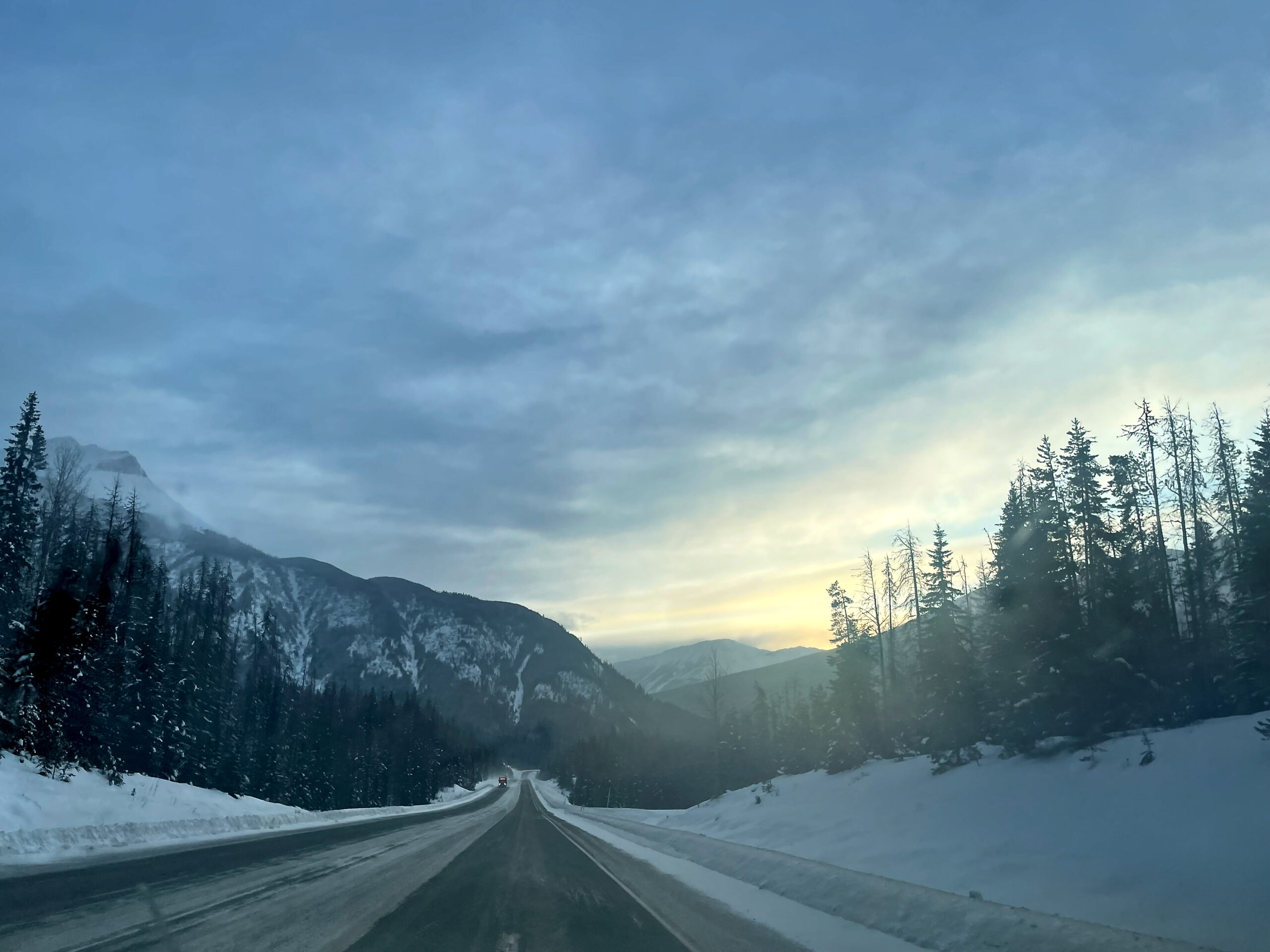 Snowy – Soothing – Stunning: Splendor of the Canadian Rockies