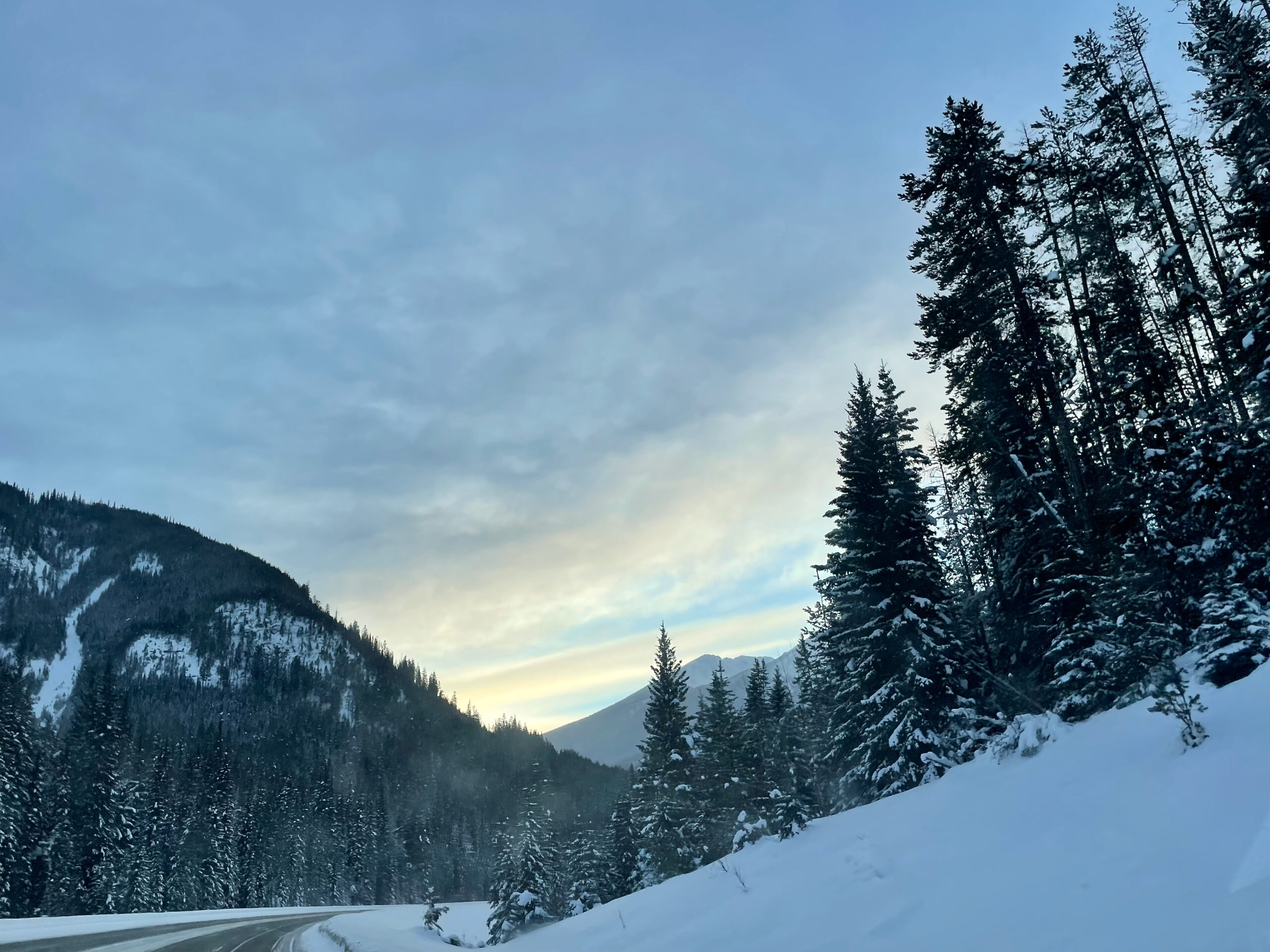 Snowy – Soothing – Stunning: Splendor of the Canadian Rockies