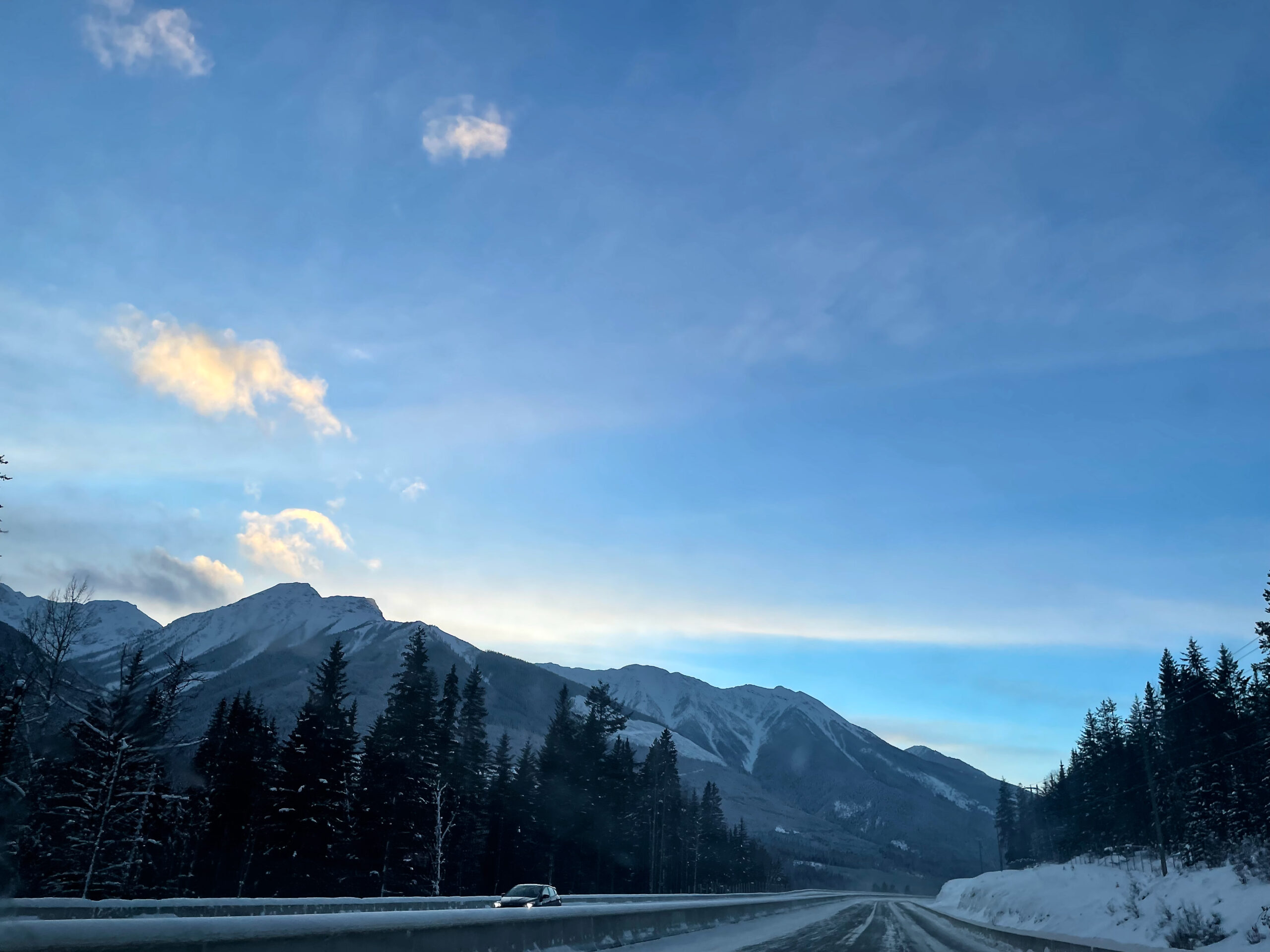 Snowy – Soothing – Stunning: Splendor of the Canadian Rockies