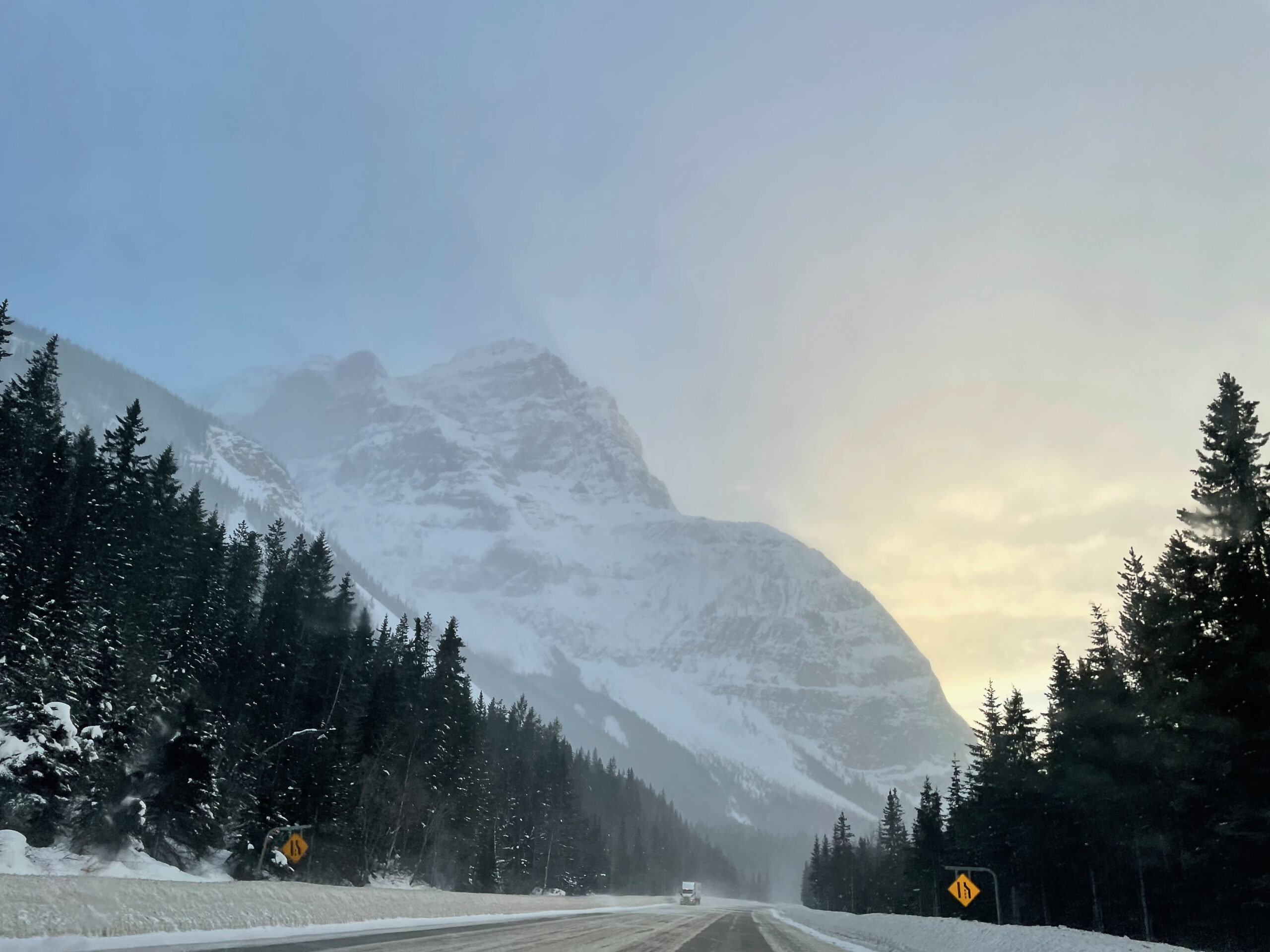 Snowy – Soothing – Stunning: Splendor of the Canadian Rockies