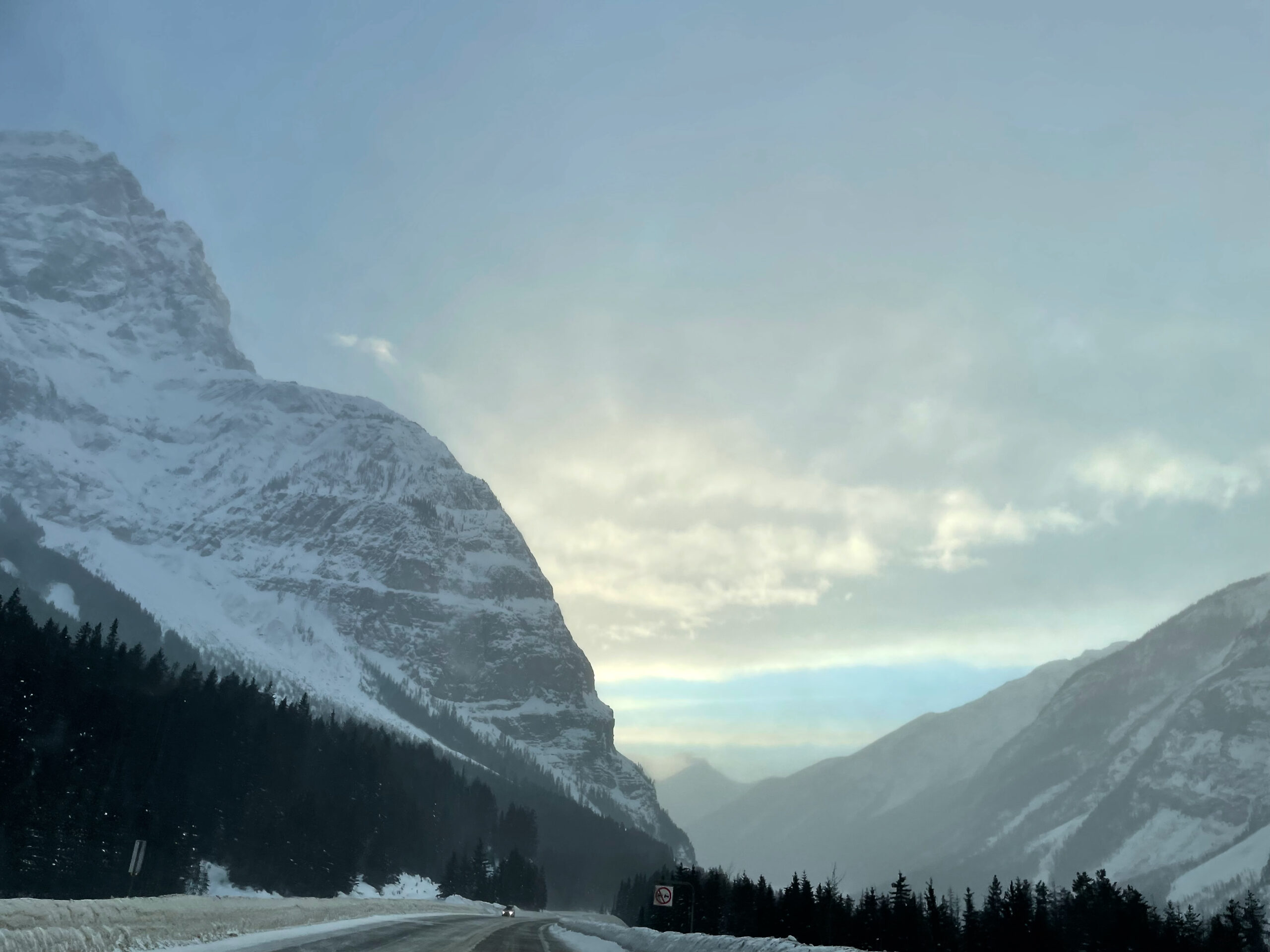 Snowy – Soothing – Stunning: Splendor of the Canadian Rockies
