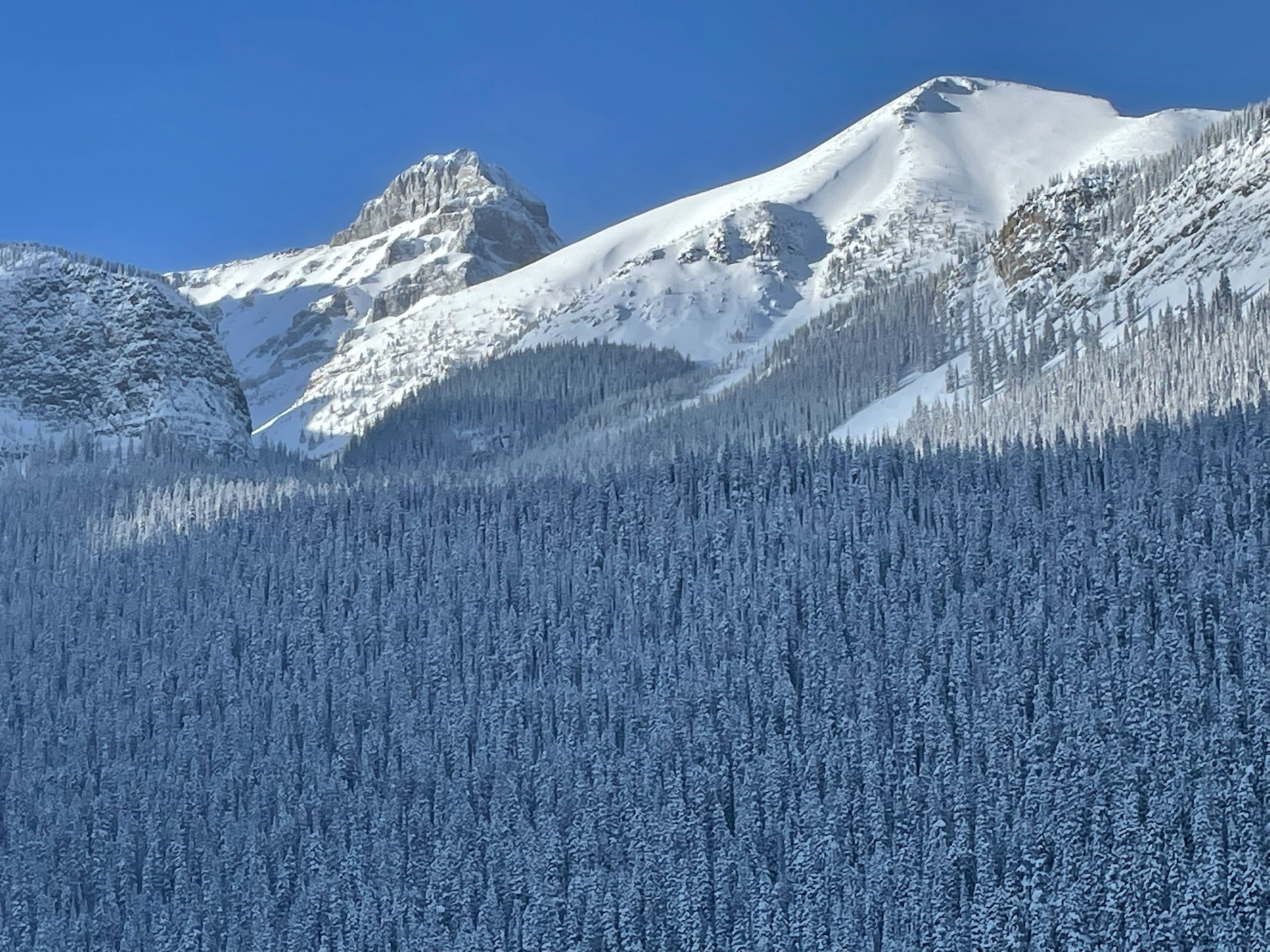 Snowy – Soothing – Stunning: Splendor of the Canadian Rockies