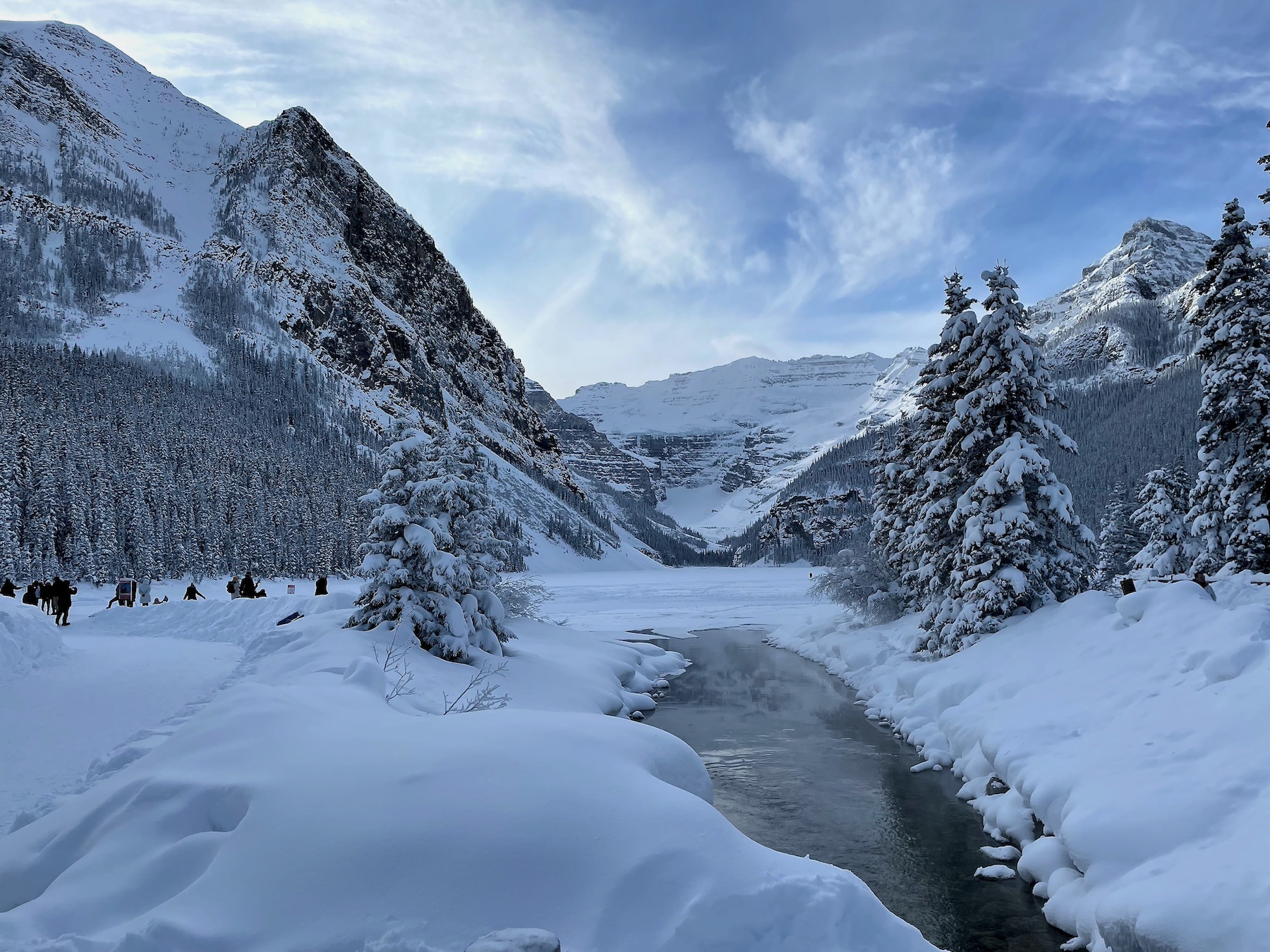 Snowy – Soothing – Stunning: Splendor of the Canadian Rockies
