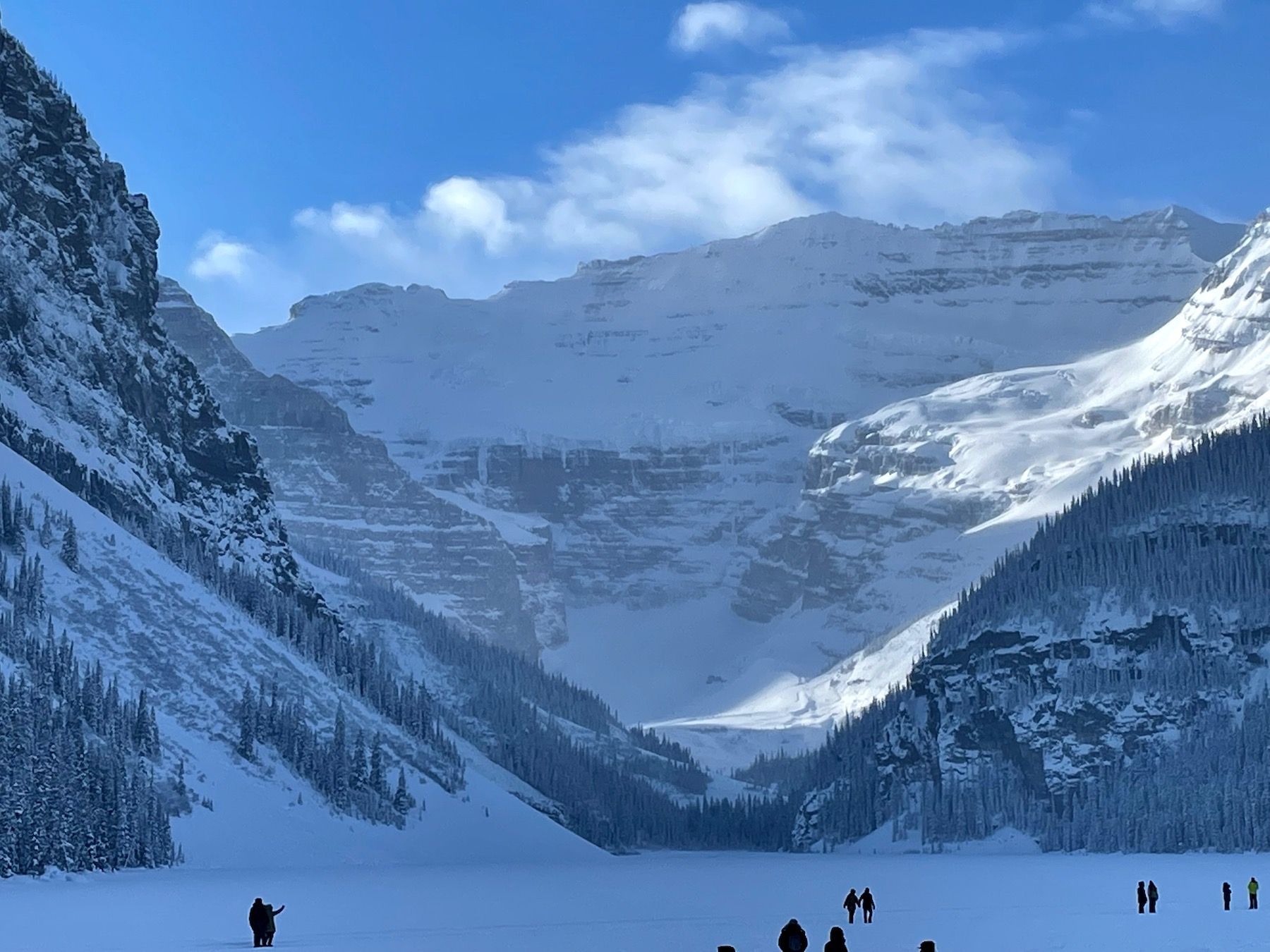 Snowy – Soothing – Stunning: Splendor of the Canadian Rockies