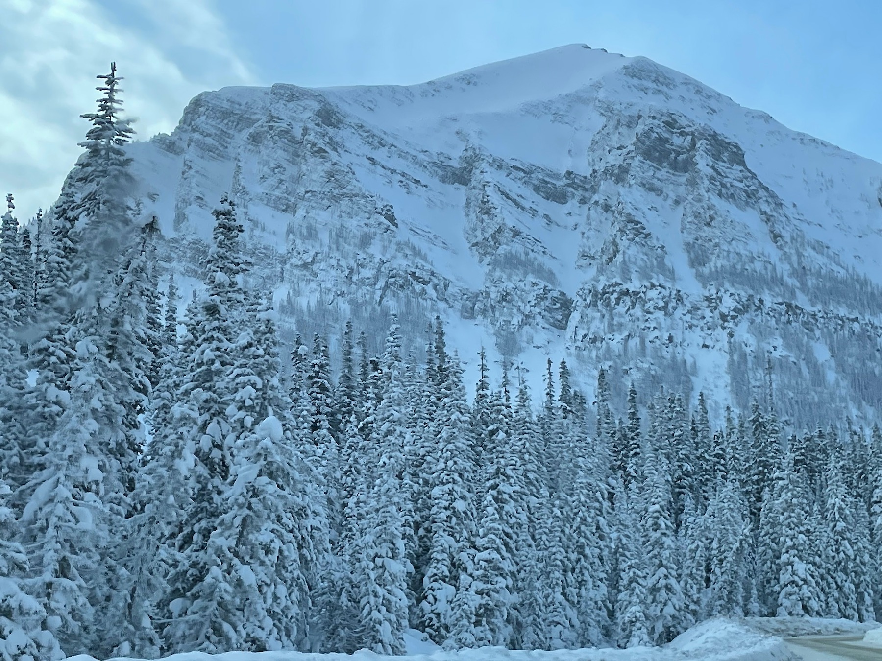Snowy – Soothing – Stunning: Splendor of the Canadian Rockies