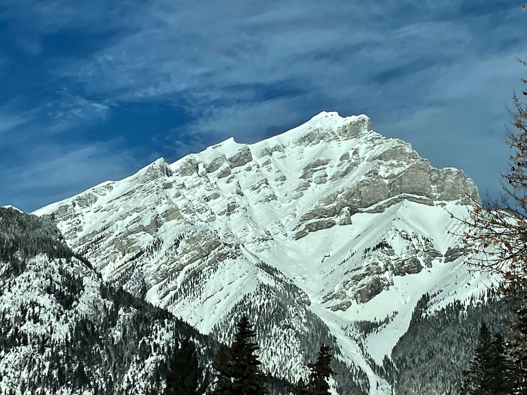 Snowy – Soothing – Stunning: Splendor of the Canadian Rockies