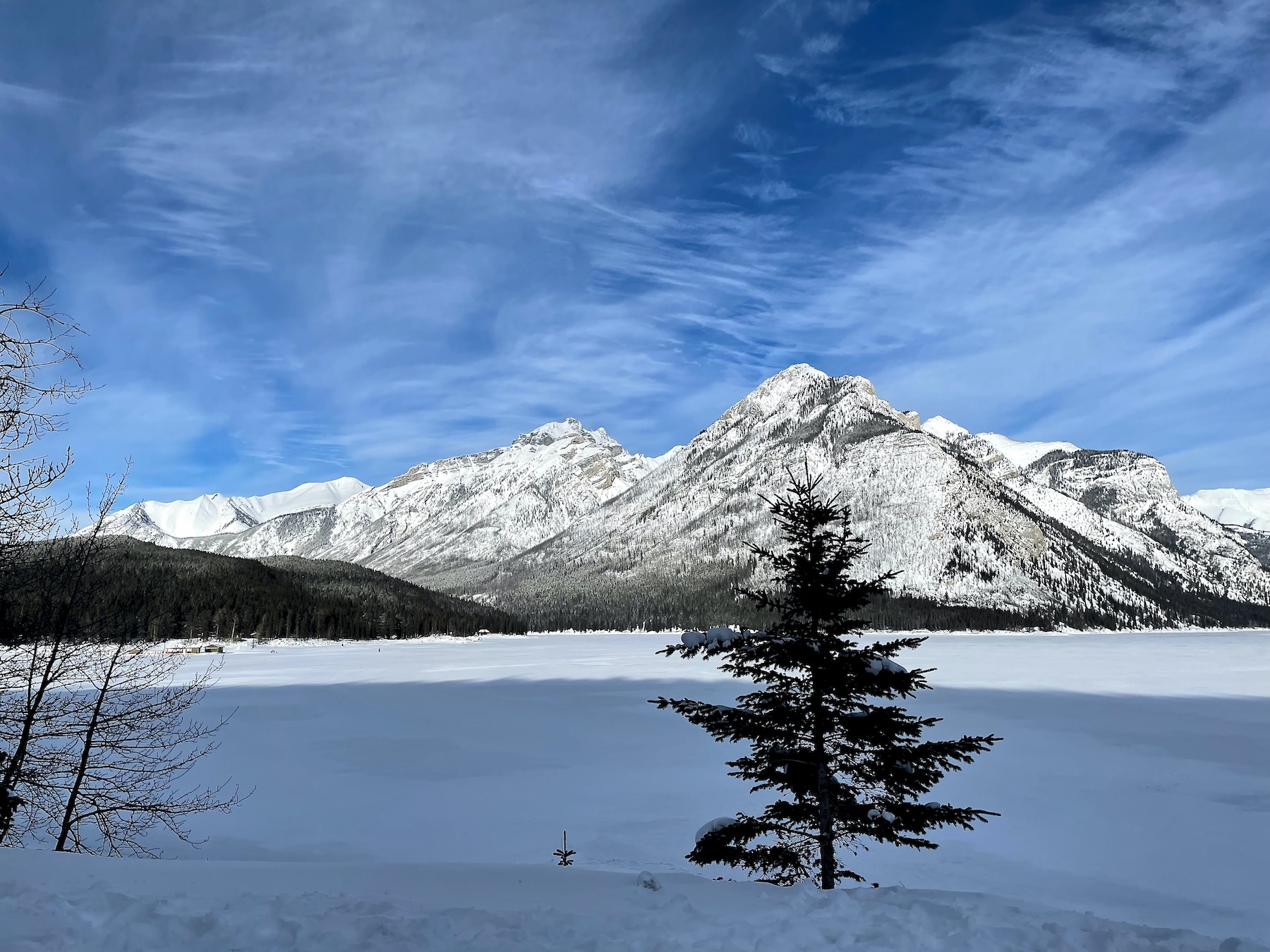 Snowy – Soothing – Stunning: Splendor of the Canadian Rockies